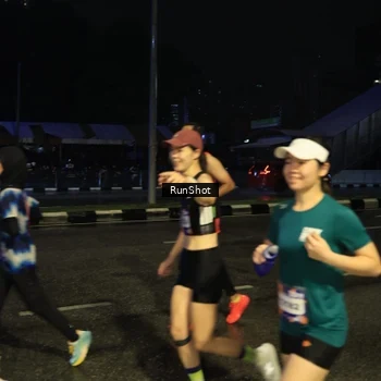 Runner Photo 7890447