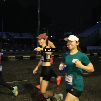 Runner Photo 7890452