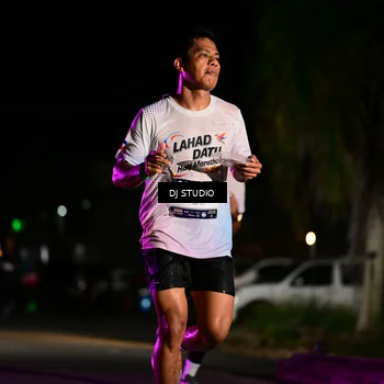 Runner Photo 7890470