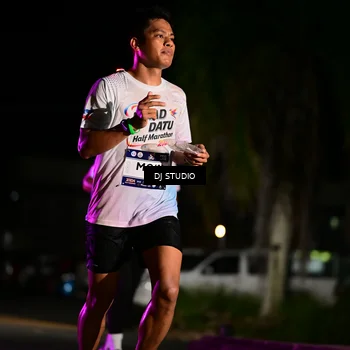 Runner Photo 7890485