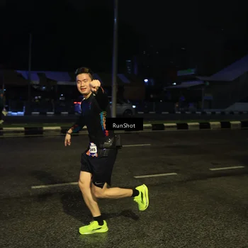 Runner Photo 7890492