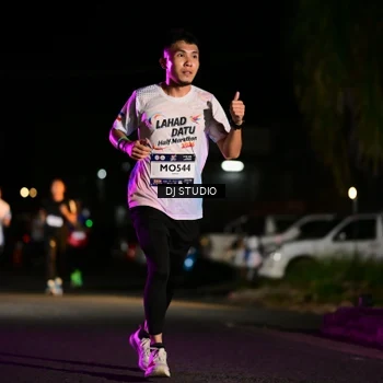Runner Photo 7890508