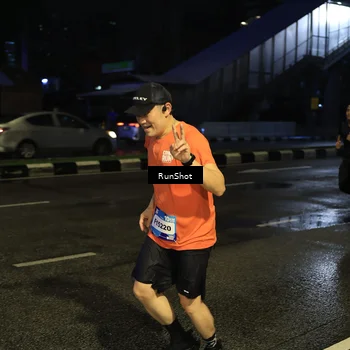 Runner Photo 7890511