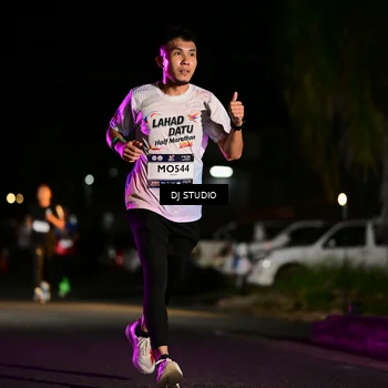 Runner Photo 7890514