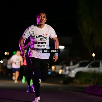 Runner Photo 7890567