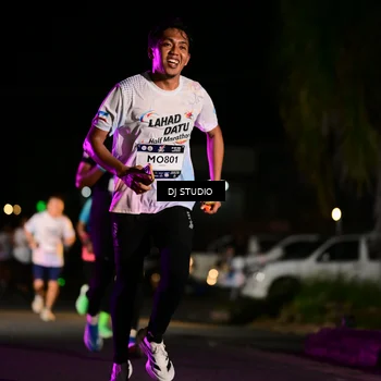 Runner Photo 7890574