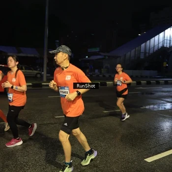 Runner Photo 7890582