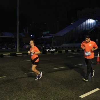 Runner Photo 7890591