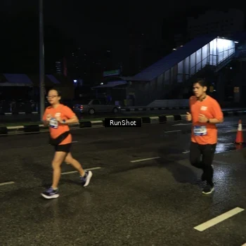 Runner Photo 7890594