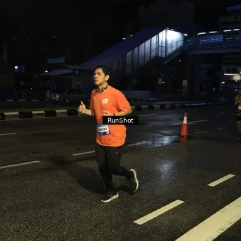 Runner Photo 7890601