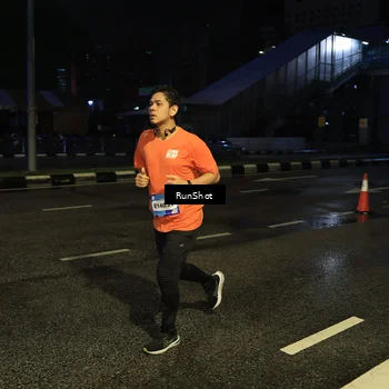 Runner Photo 7890613