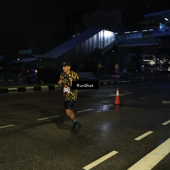Runner Photo 7890617