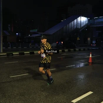 Runner Photo 7890621