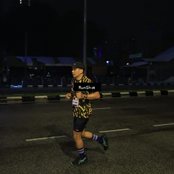 Runner Photo 7890636