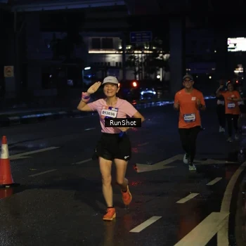 Runner Photo 7890640