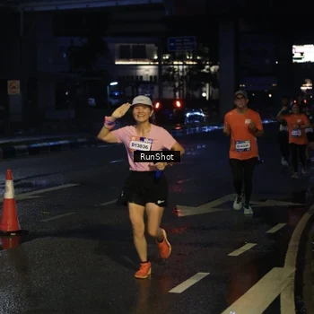 Runner Photo 7890641