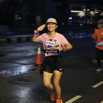Runner Photo 7890656