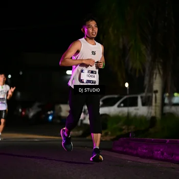 Runner Photo 7890659