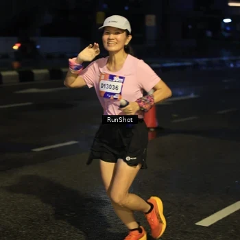 Runner Photo 7890665