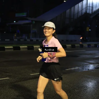 Runner Photo 7890680