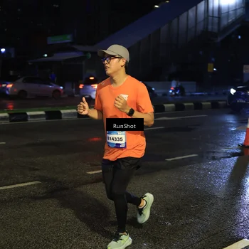 Runner Photo 7890708