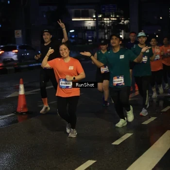 Runner Photo 7890723