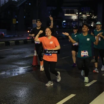 Runner Photo 7890728
