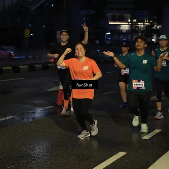 Runner Photo 7890729