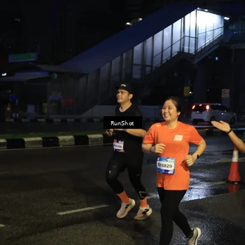 Runner Photo 7890746