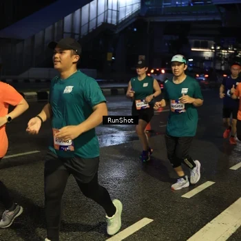 Runner Photo 7890766