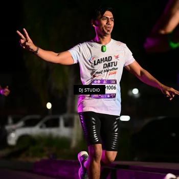 Runner Photo 7890767