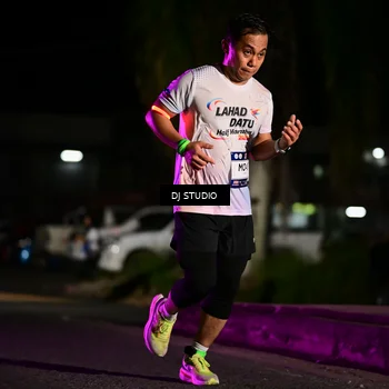 Runner Photo 7890788