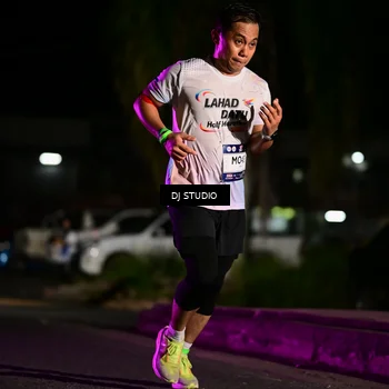 Runner Photo 7890789