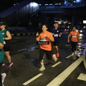 Runner Photo 7890796