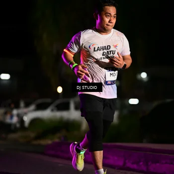 Runner Photo 7890797
