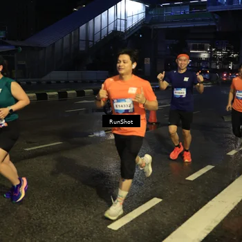 Runner Photo 7890808