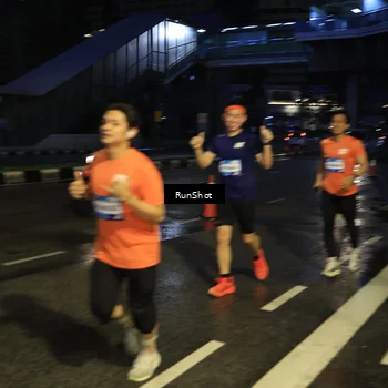 Runner Photo 7890814