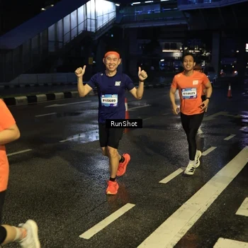 Runner Photo 7890818