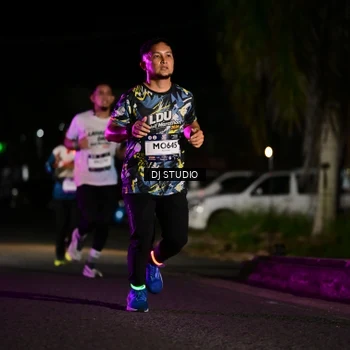 Runner Photo 7890819