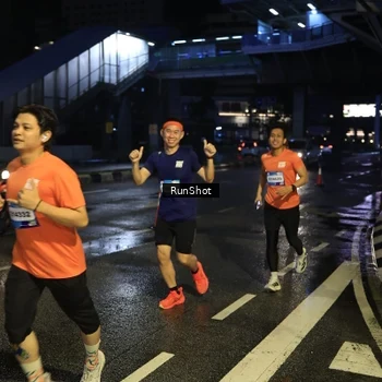 Runner Photo 7890820