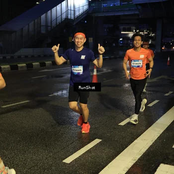 Runner Photo 7890825