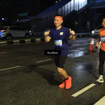 Runner Photo 7890837