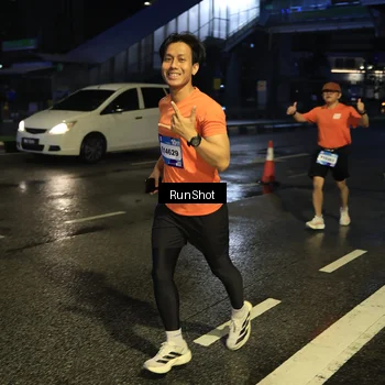 Runner Photo 7890851