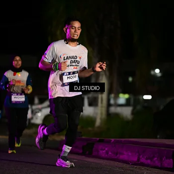 Runner Photo 7890855
