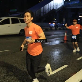 Runner Photo 7890857