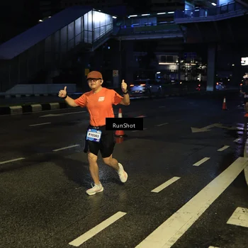 Runner Photo 7890868