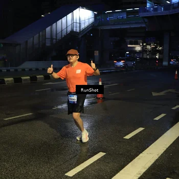 Runner Photo 7890874