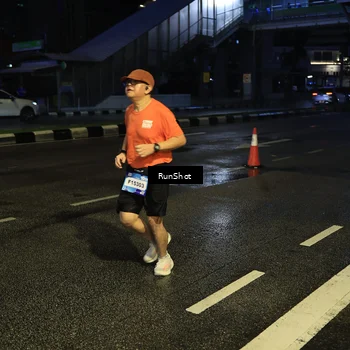 Runner Photo 7890878