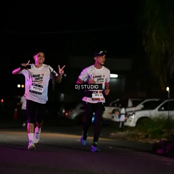 Runner Photo 7890892