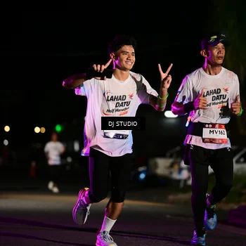 Runner Photo 7890912